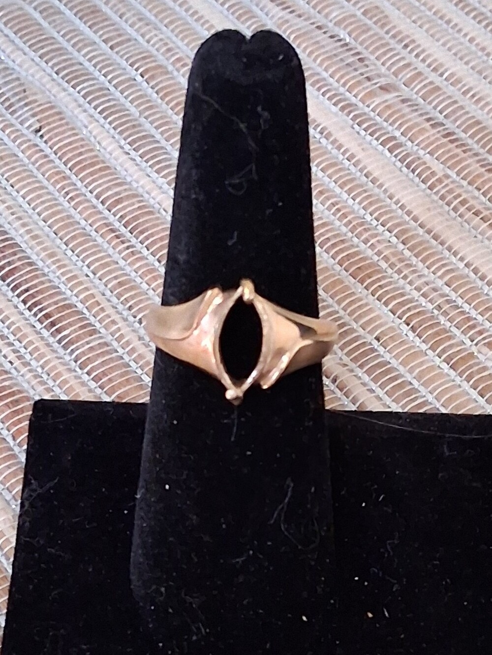 Solid 10K Gold Marquise Ring Mounting, No Stone Semi-Mount Size 9